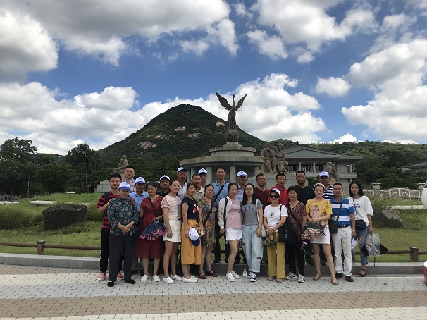 昌利金刚石工具厂家组织员工赴韩国旅游